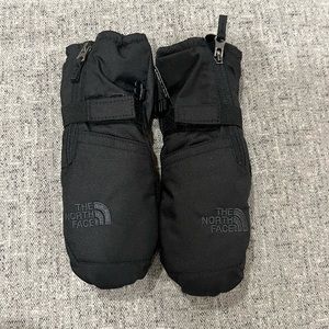 The Northface toddler mitten 2T